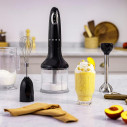 Frullatore a immersione con accessori Smeg HBF03BLEU ambientazione