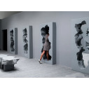 Gufram Broken Mirror Specchio con cornice ambientazione