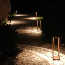 Home Solar H 50 lampada da esterno Corten Zafferano ambientazione