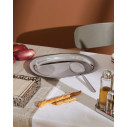 Alessi JM13/36 L Piatto da portata in acciaio Inox ambientazione
