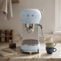 Macchina da caffè espresso Smeg ECF02PBEU Azzurro ambientazione