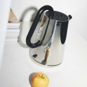 Alessi NE01 B Toru Bollitore elettrico ambientazione