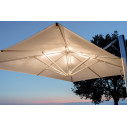 Ombrellone Trevi 3,5x3,5 Emu ambientazione dettaglio led