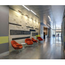 KNOLL Saarinen Tavolo Basso Tulip Ø 41 H 52 Laminato Bianco ambientazione