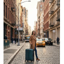 Valigia trolley espandibile Nexis 70 Deep Petrol Samsonite ambientazione