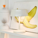 Sister Light Wi-Fi Mini Pro lampada da tavolo Bianco perlato Zafferano ambientazione