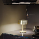 Sister Light Wi-Fi Mini Pro lampada da tavolo Oro Zafferano ambientazione